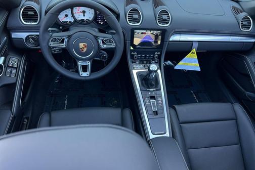 2025 Porsche 718 Boxster Style Edition