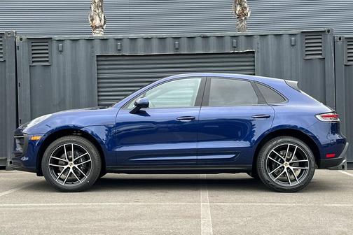 2026 Porsche Macan Macan