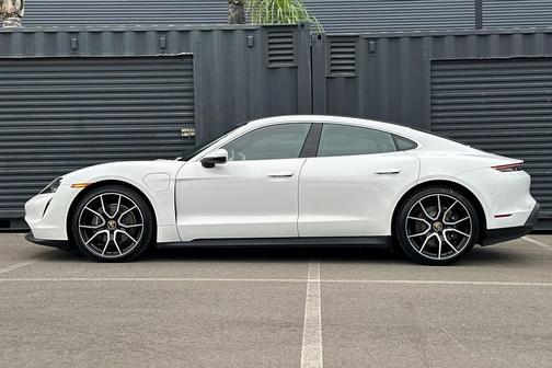 2023 Porsche Taycan Base (A2)