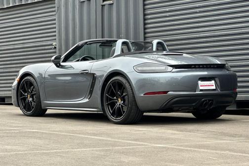 2025 Porsche 718 Boxster Base