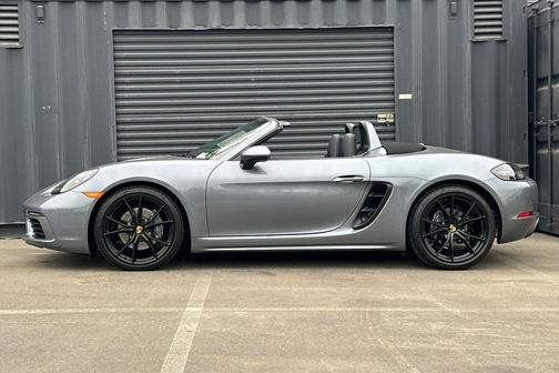 2025 Porsche 718 Boxster Base