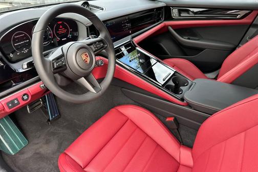 2026 Porsche Panamera 