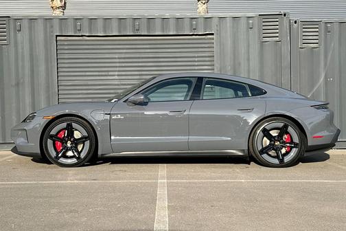 2026 Porsche Taycan 4S