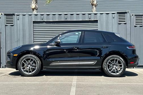 2026 Porsche Macan T