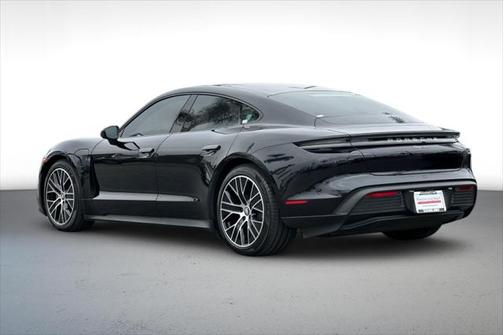 2023 Porsche Taycan