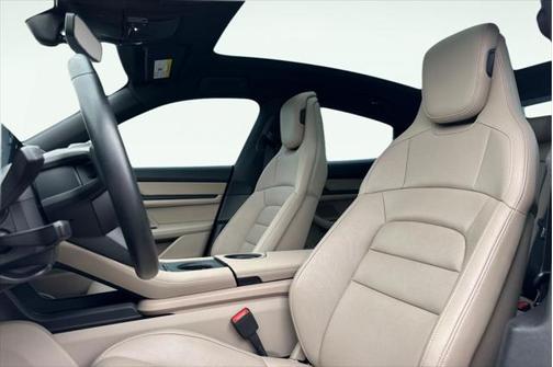 2023 Porsche Taycan