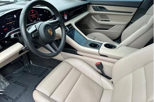 2023 Porsche Taycan