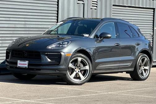 2023 Porsche Macan T
