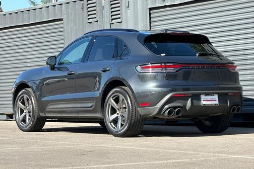 2023 Porsche Macan T