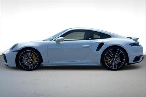 2021 Porsche 911 Turbo S