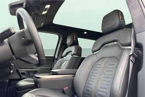 2022 Rivian R1S Launch Edition