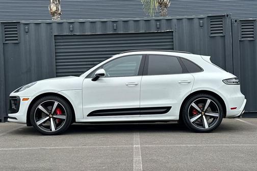 White 2024 Porsche Macan Macan S