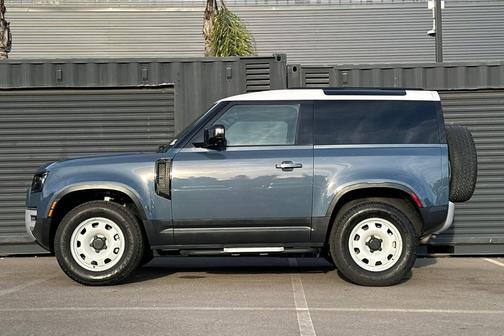 2023 Land Rover Defender 90 S