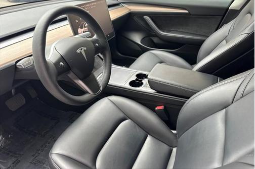 2023 Tesla Model 3 Standard Range