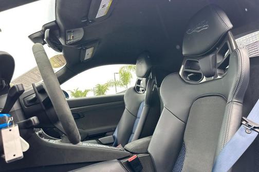 2024 Porsche 718 Cayman GT4 RS