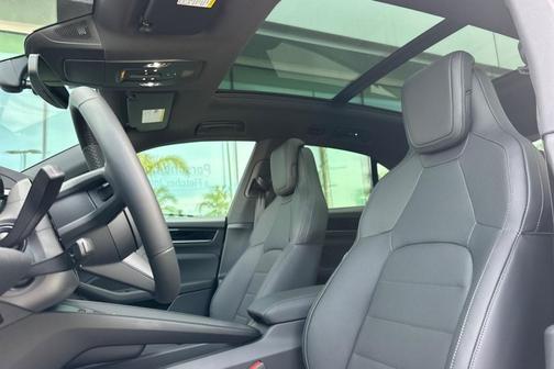 2026 Porsche Macan Electric