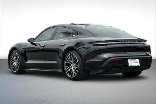 2020 Porsche Taycan Turbo