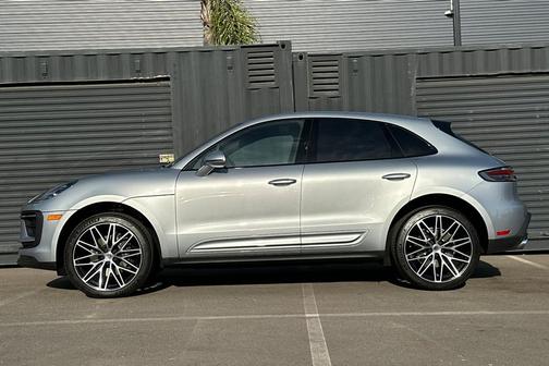 2025 Porsche Macan 