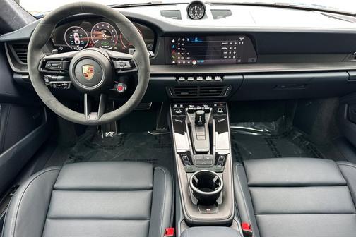 2026 Porsche 911 Carrera GTS