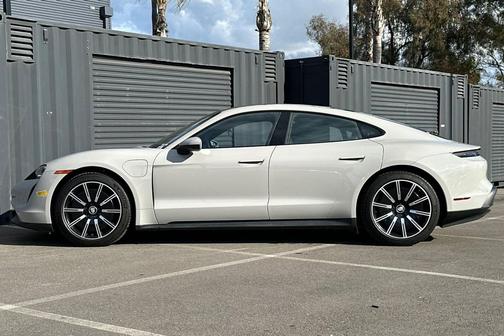 2022 Porsche Taycan Base (A2)