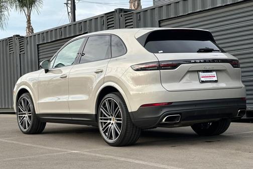2023 Porsche Cayenne Cayenne