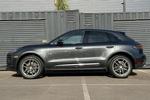 2025 Porsche Macan 
