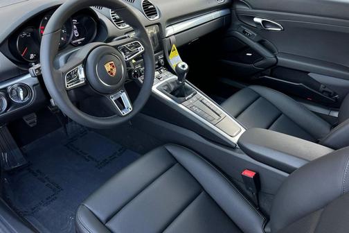 2025 Porsche 718 Cayman