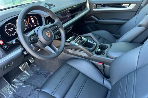 2026 Porsche Cayenne S