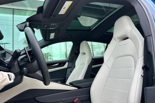 2026 Porsche Panamera Panamera