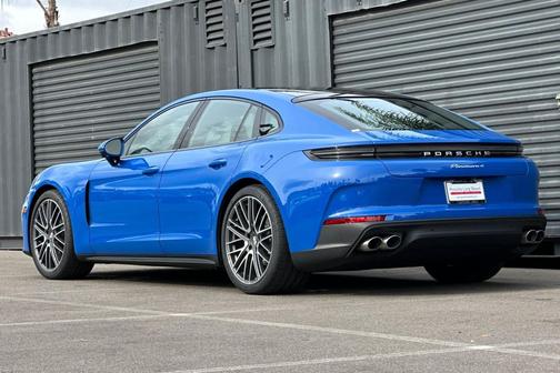 2026 Porsche Panamera Panamera