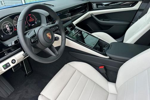 2026 Porsche Panamera Panamera