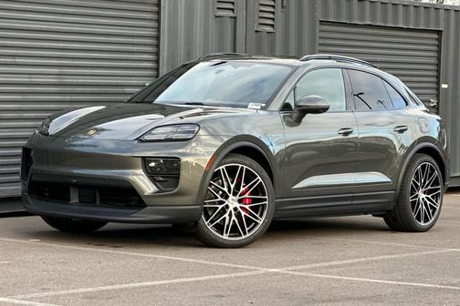 2026 Porsche Macan 4S
