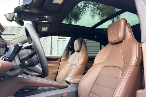 2026 Porsche Macan 4S