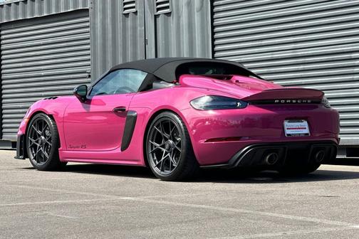 Ruby Star Neo 2024 Porsche 718 Spyder RS