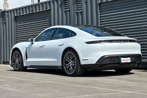 2022 Porsche Taycan 4S