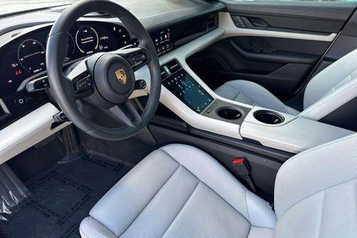 2022 Porsche Taycan 4S