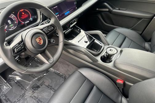 2026 Porsche Cayenne Cayenne E-Hybrid