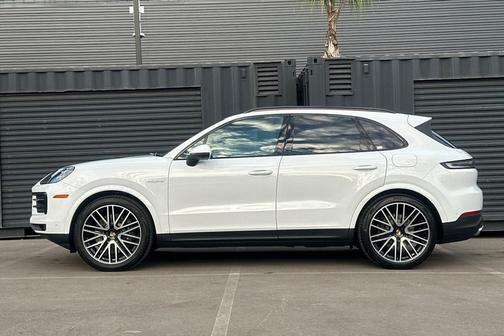 2026 Porsche Cayenne Cayenne E-Hybrid