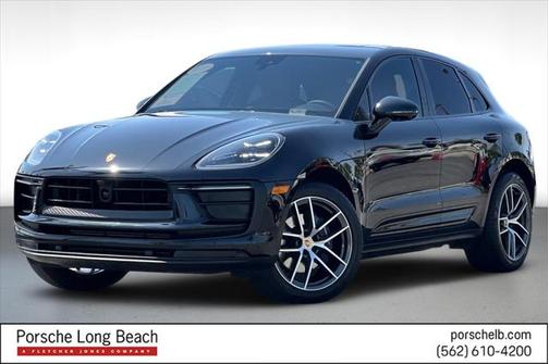 2025 Porsche Macan Base