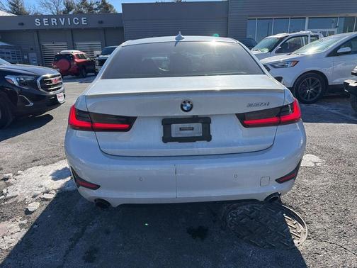 2021 BMW 330 330i