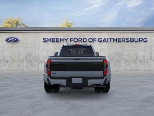 2025 Ford F-350 Platinum