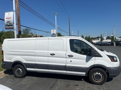 Oxford White 2016 Ford Transit-150 Base