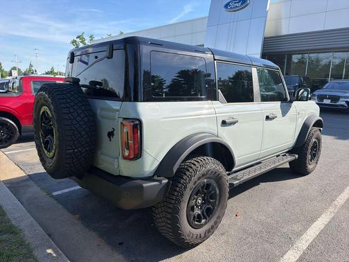 Cactus Gray 2024 Ford Bronco Wildtrak