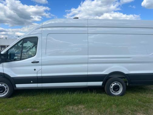 Oxford White 2026 Ford Transit-350 Base
