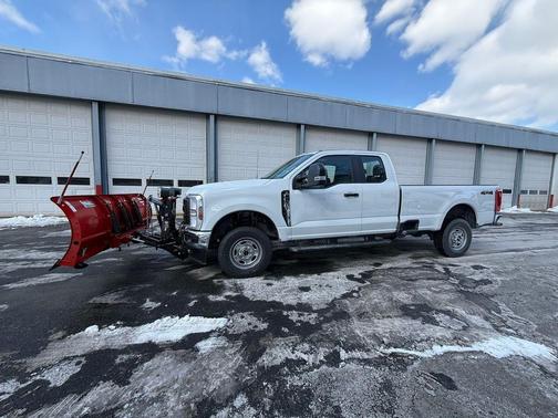 Oxford White 2026 Ford F-250 XL