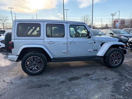 2022 Jeep Wrangler Unlimited 4xe Sahara High Altitude