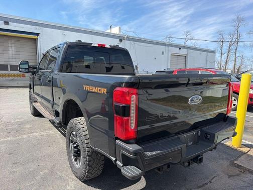 Agate Black Metallic 2023 Ford F-250 Lariat