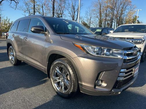 2017 Toyota Highlander Limited