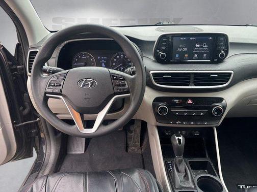 Black Noir Pearl 2019 Hyundai TUCSON Value