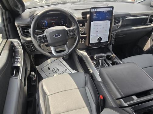 2022 Ford F-150 Lightning LARIAT